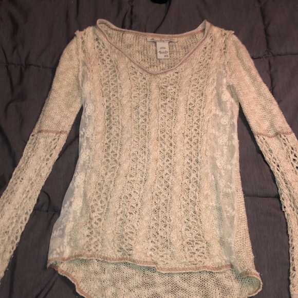 American Rag beige knit lace top - Picture 2 of 5